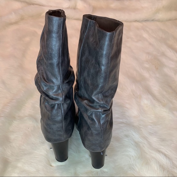 Forever 21 Wedge Bootie - Picture 3 of 14